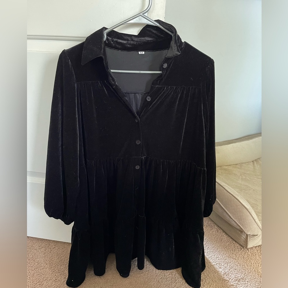 Tunic velvet top.